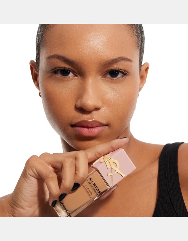 Yves Saint Laurent - All Hours Glow Foundation MW8