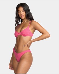 Billabong - Womens We're Wild Demi Underwire Bikini Top