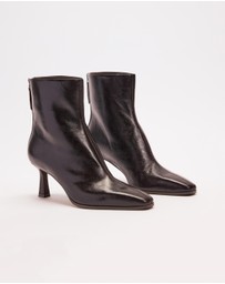 AERE - Karina Leather Ankle Boots
