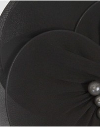 Max Alexander - Black Flower Racing Fascinator