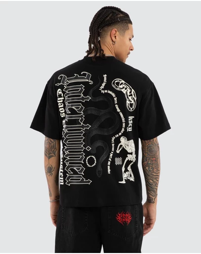 Kiss Chacey - Intertwined Street Tee