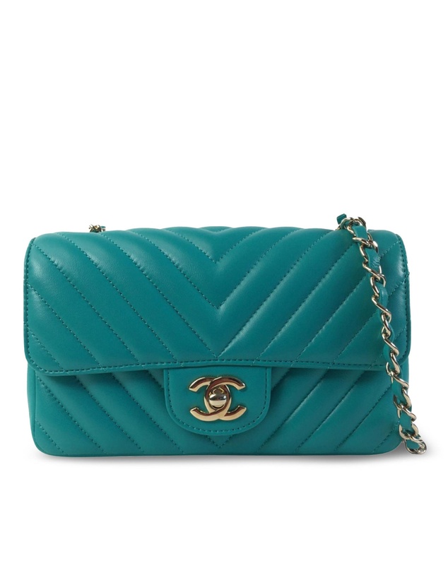 Pre-Loved by Azura Reborn - Pre-Loved chanel Chanel Chevron Quilted Crossbody