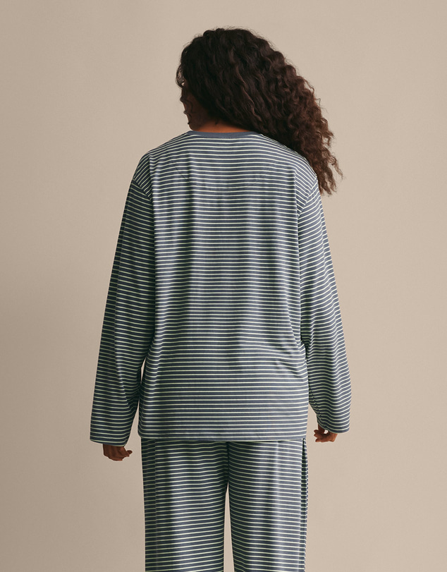 Resting - CloudKnit Jersey Dylan Long Sleeve Tee