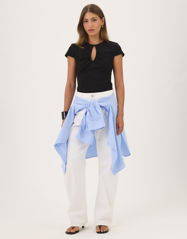 Atmos&Here - Gia Button Front Keyhole Top
