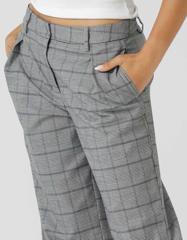 Lorna Jane - Studio Tailored Pants