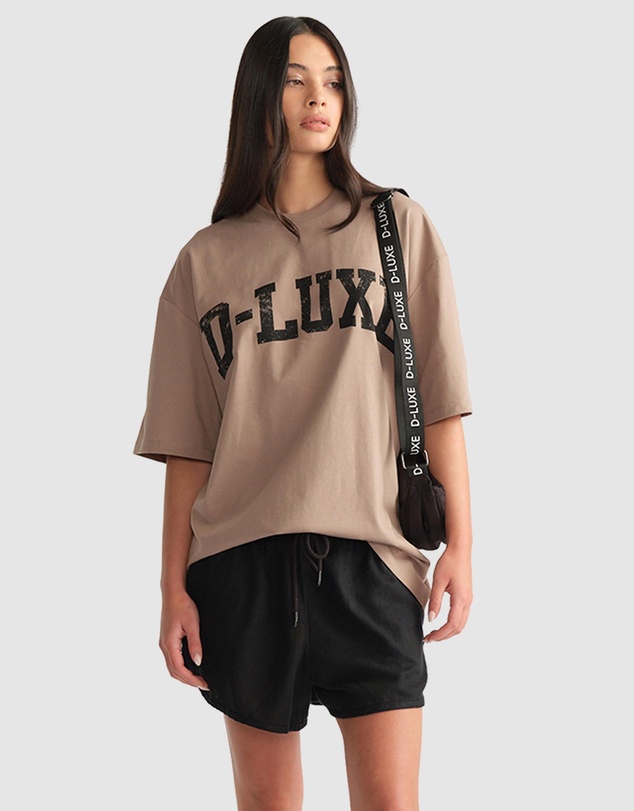 Decjuba - D-Luxe Distressed Logo Tee