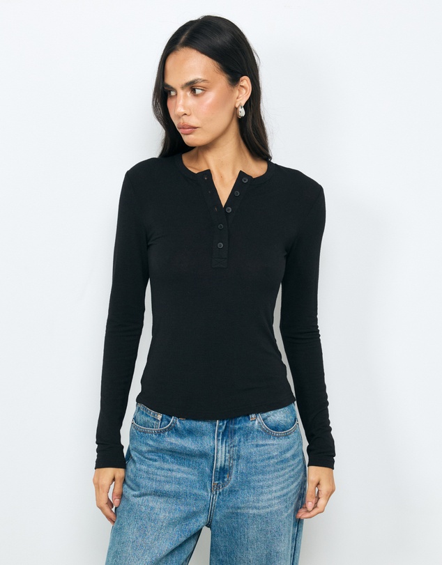 AERE - Maya Henley T-Shirt