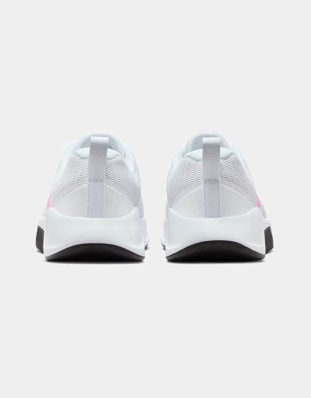 Nike - MC Trainer 3 - Women's