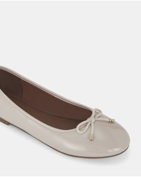 Miss Sofie - Lennie Flats