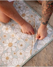 Sky Gazer - The Anywhere Mat- Casuarina