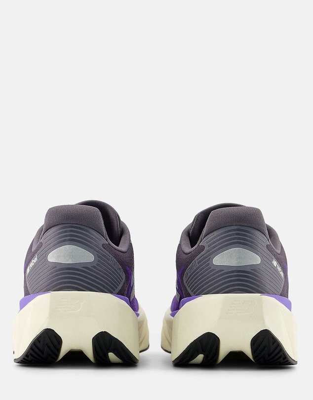 New Balance - FuelCell Rebel v5 - Women's