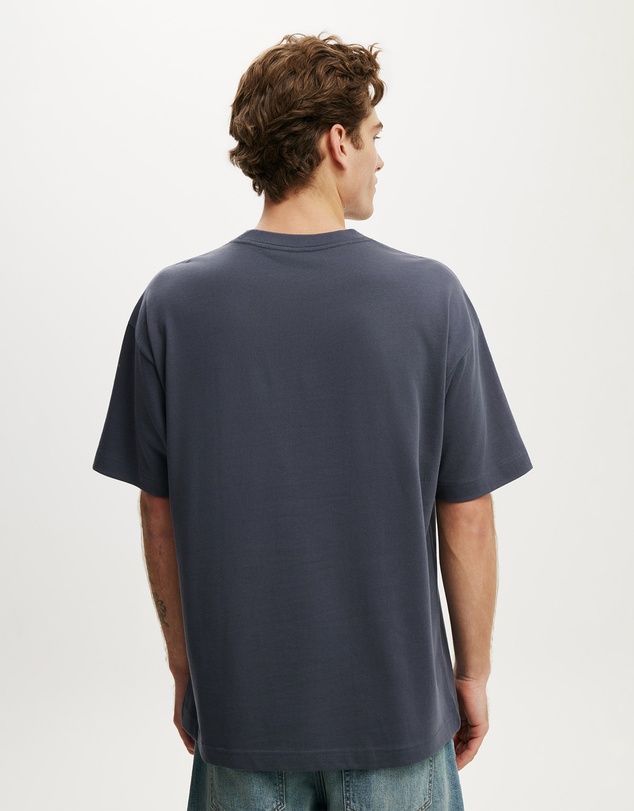 Cotton On - Box Fit T-Shirt