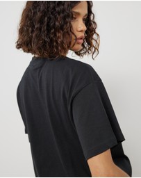 Atmos&Here - Organic Cotton Boyfriend Tee