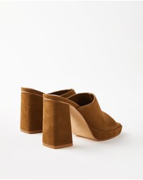 Rubi - Scarlet Block Mule