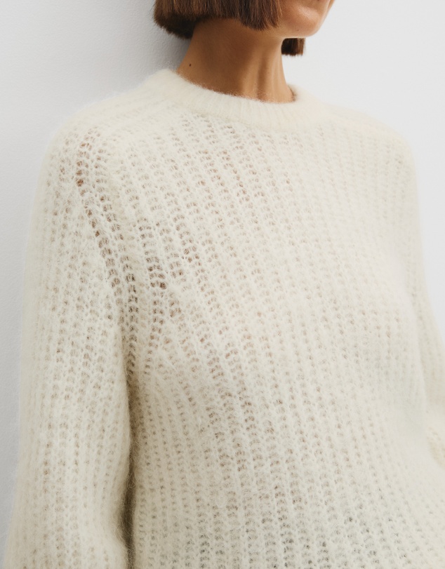 Country Road - Fluffy Crew Neck Knit