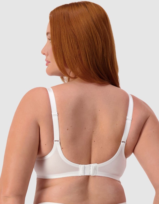Triumph - Embroidered Minimiser Bra