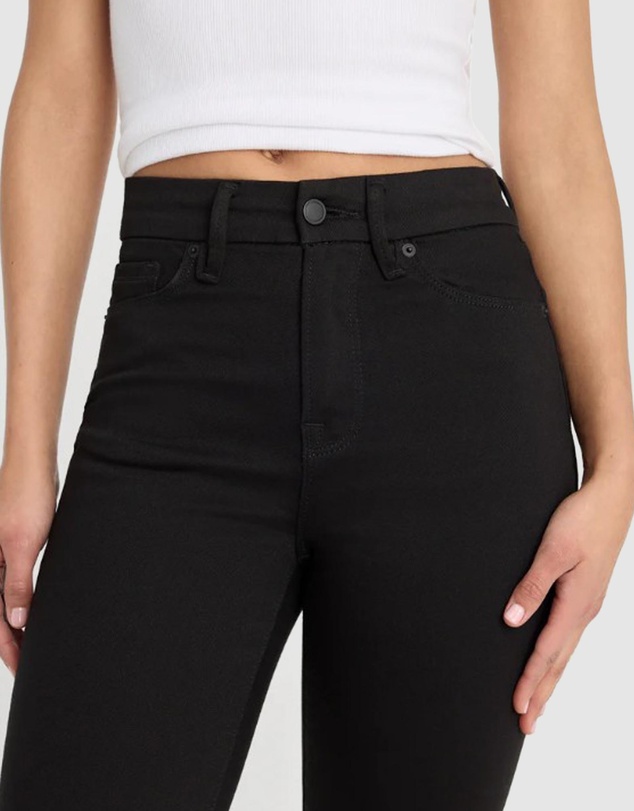 Good American - Never Fades Good Classic Slim Bootcut Jeans