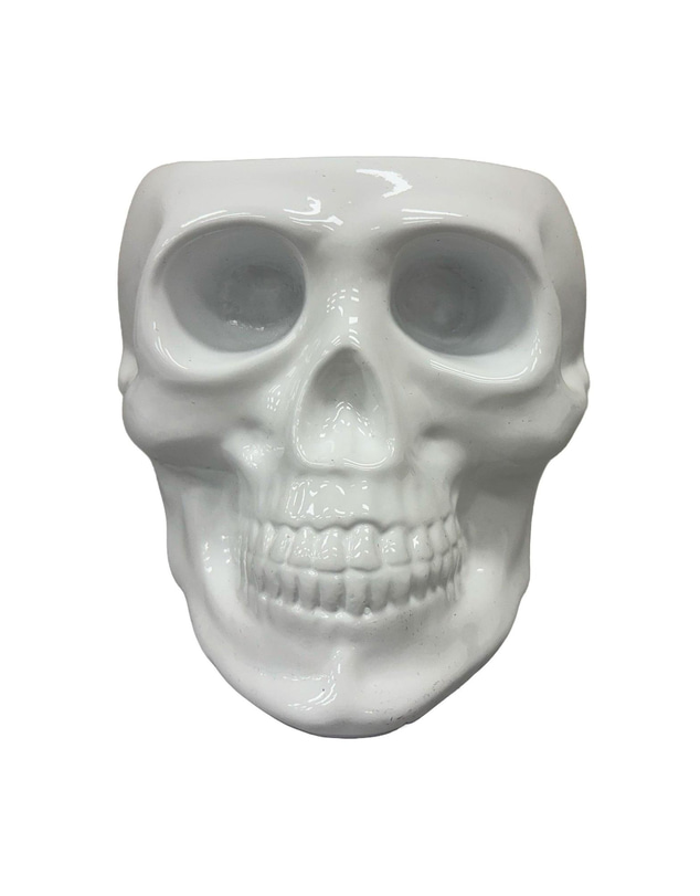 Urban Attitude - Urban Attitude Skull Statue - Matte White