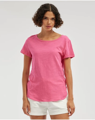 Amelius - Fallon Rounded Hem Tee