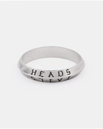 SUE THE BOY - Heads + Tails Band Ring