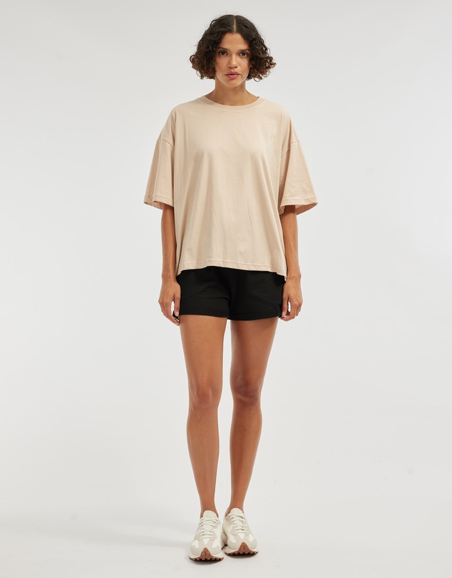 Amelius - Leah Boyfriend Tee