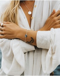 Kirstin Ash - Tidal Pearl Bracelet