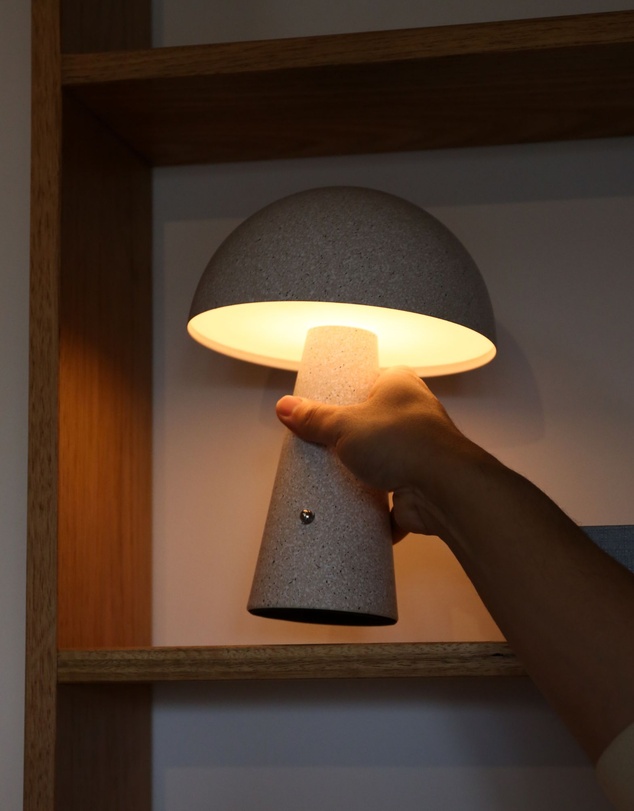 DESIGNSTUFF - LUME Loui Portable Table Lamp