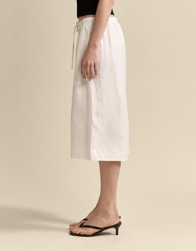 MVN - Long Linen Shorts