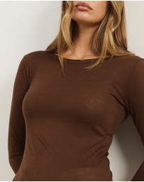 Atmos&Here - Wool Blend Asymmetrical Hem Long Sleeve Top