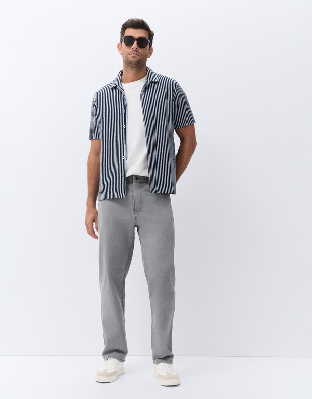 UNISON - Regular Straight Jean