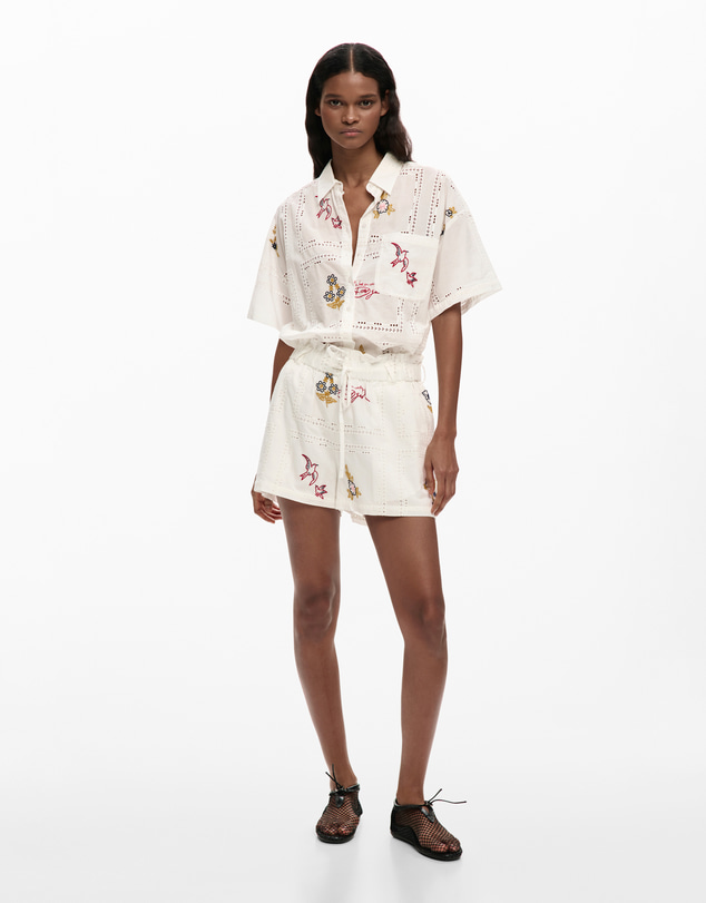 Desigual - Embroidered shorts