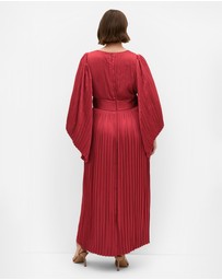 City Chic - Carmina Pleat Maxi Dress - currant