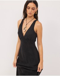 Calli - Nicole Midi Dress