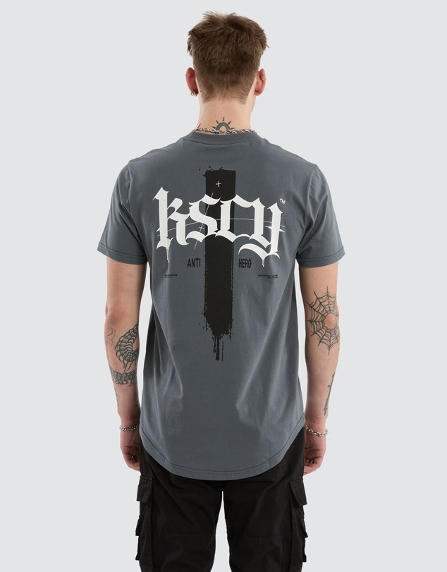 Kiss Chacey - Villain Dual Curved Tee