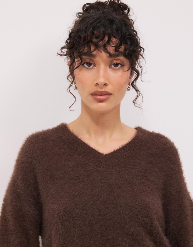 Calli - Rae V-Neck Fluffy Knit Oversized Jumper