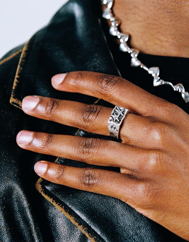 TwoJeys - Ignorant Icon Ring