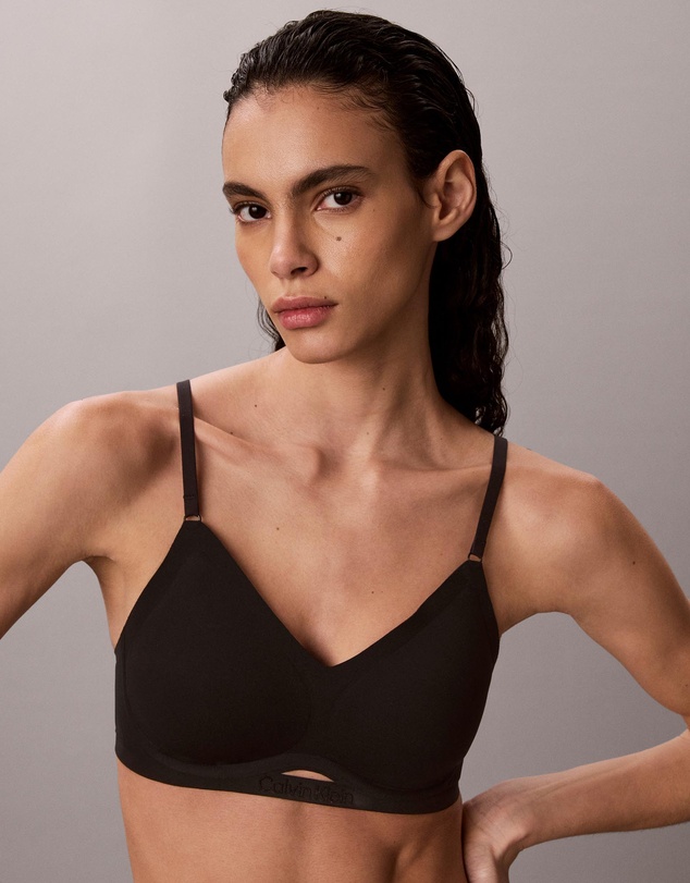 Calvin Klein - Invisibles Stretch Lift Bralette