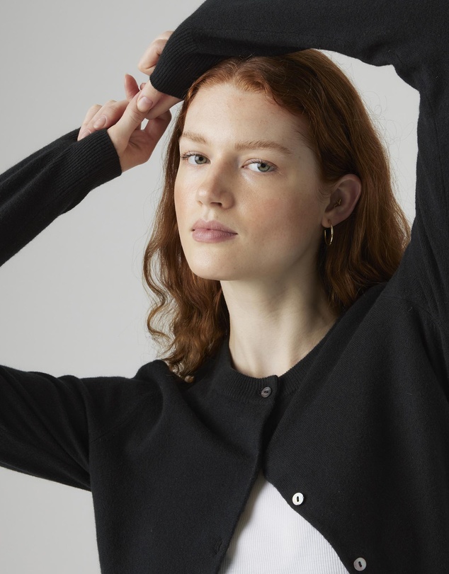 Levi's - Super Soft Crewneck Cardigan