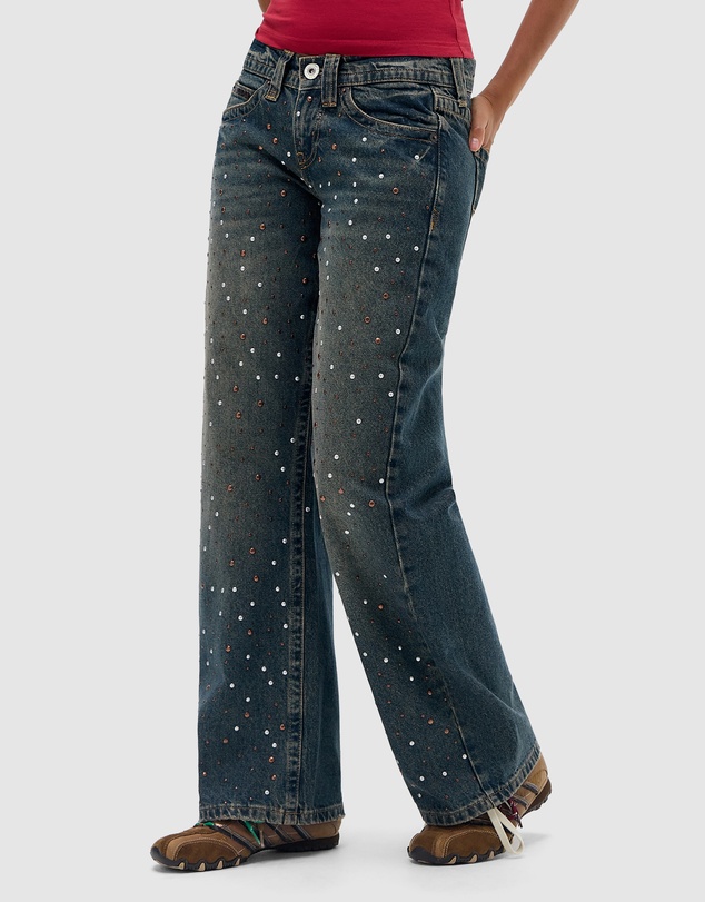 BDG By Urban Outfitters - BDG Kayla Lowrider Studded Jeans