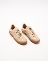 Walnut Melbourne - Fallon Sneaker