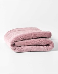 Aura Home - Luxury Velvet Quilted Throw