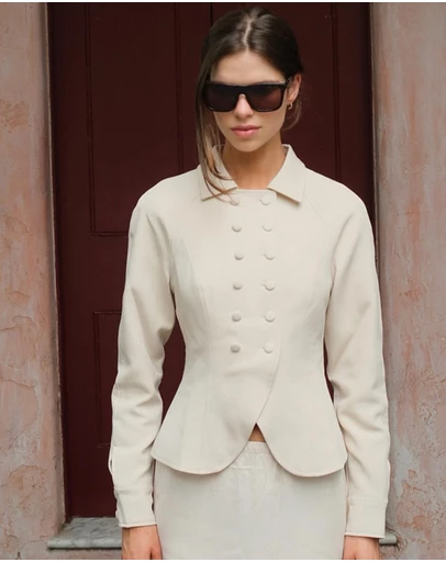 Lioness - Form Jacket