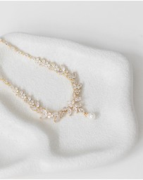 The White Collection - Courtney Pearl - Classic Gold Pearl Bridal Necklace