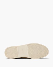Aquila - Breeze Nubuck Chukka Boots