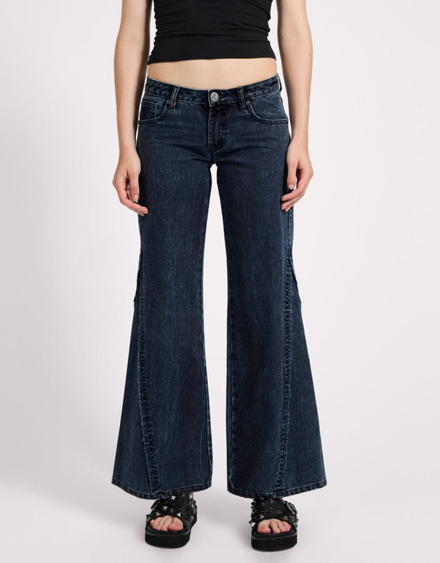 ONE TEASPOON - Johnnies Low Waist Wide Leg Flared Denim Jeans - Indigo Blue
