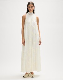 Minima Esenciales - Maelle Floral Applique Maxi Dress