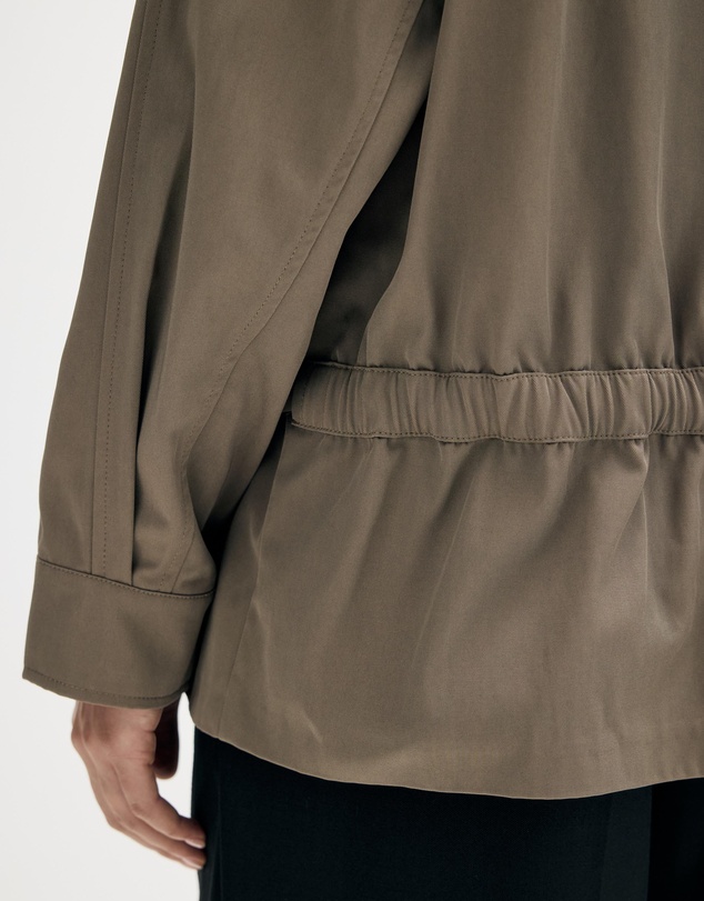 Minima Esenciales - Sioh Funnel Neck Jacket