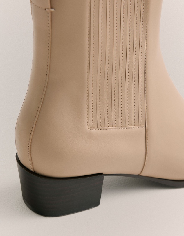 Trenery - Calyx Heeled Boot in Tahini