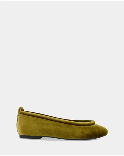 Senso - Delphine