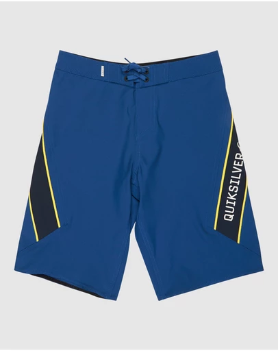 Quiksilver - Boys 8 to 16 Surfsilk Clicker 19